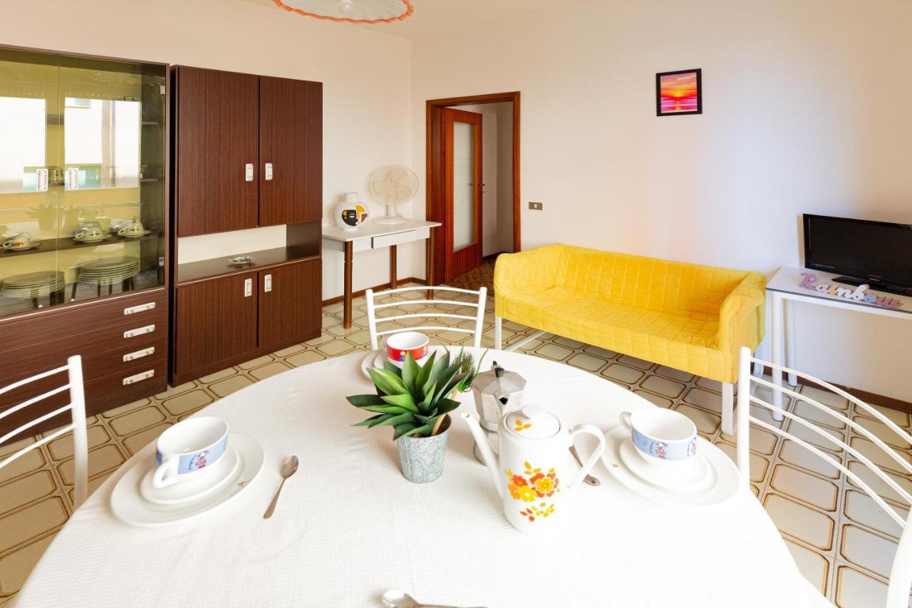 בלריה-איגאה מרינה Residence Rainbow מראה חיצוני תמונה